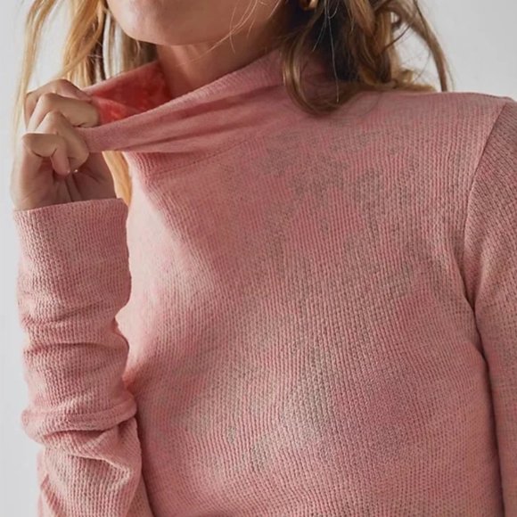 Intimately You and I Long Sleeve - Size Small in Rosie Pink - Picture 3 of 8